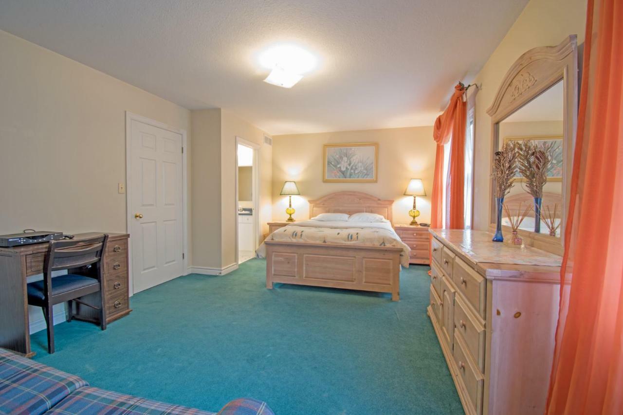 Susan's 4* Niagara Falls